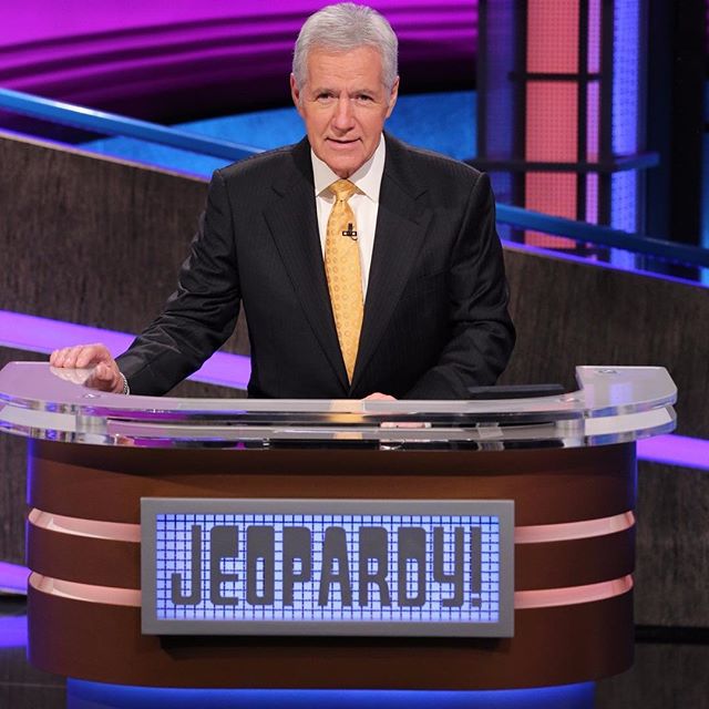 Alex Trebek (Διαδικτυακός παρουσιαστής του Jeopardy) Wikipedia, Bio, Ύψος, Βάρος, Καθαρή αξία, Σύζυγος, Καριέρα, Οικογένεια, Γεγονότα