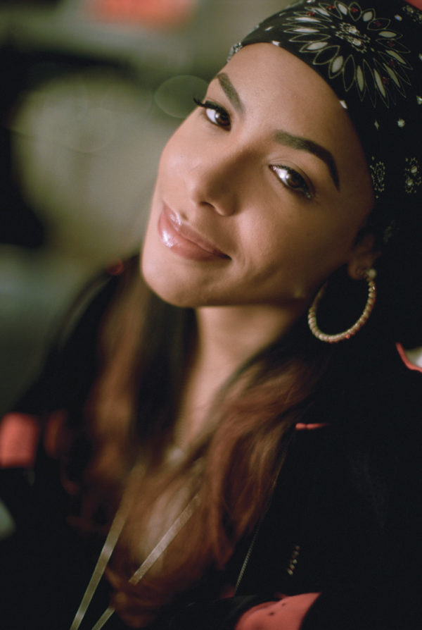 Aaliyah (Sanger) Wiki, Bio, Alder, Højde, Vægt, Dødsårsag, Mand, Net Worth, Fakta