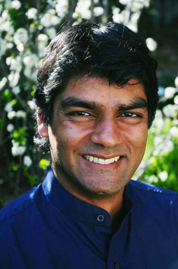Raj Patel (journalist) Wiki, bio, alder, højde, vægt, hustru, nettoværdi, karriere, fakta